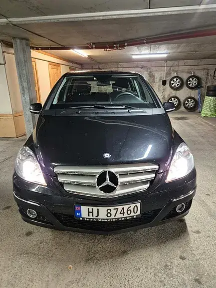Mercedes-Benz B 180 D