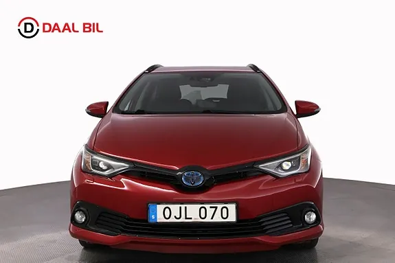 Toyota Auris 2016 photo 2