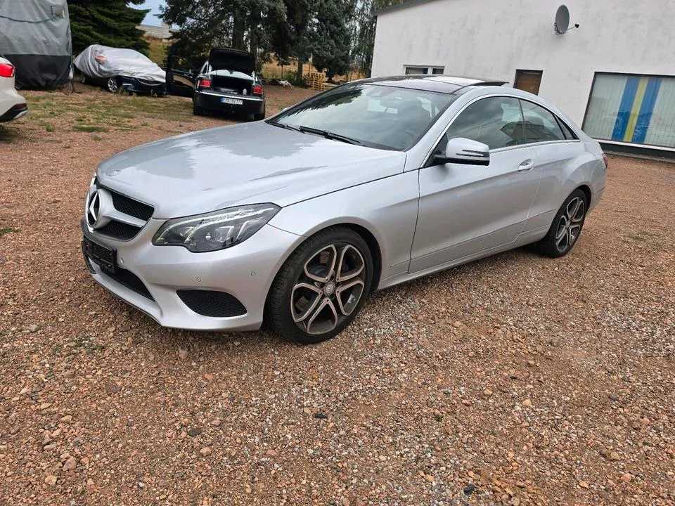 Mercedes-Benz E400 Coupe