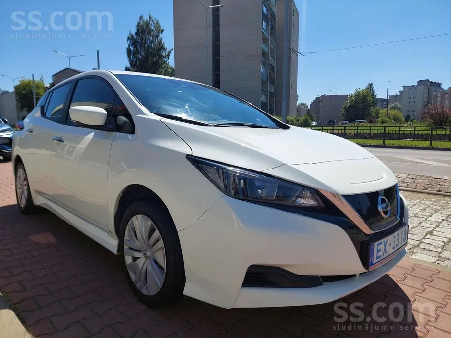 Nissan Leaf 2022 photo 3