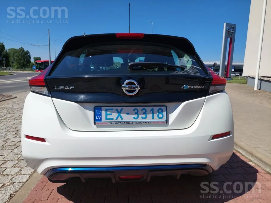 Nissan Leaf 2022 photo 5