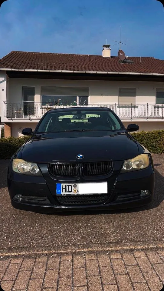 BMW 320I