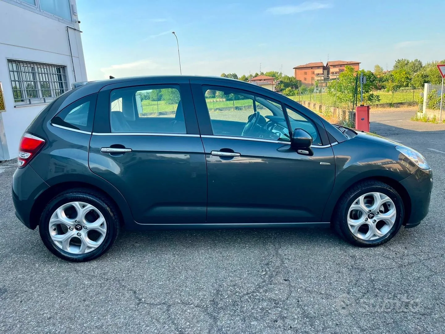 Citroen C3 2014 photo 4