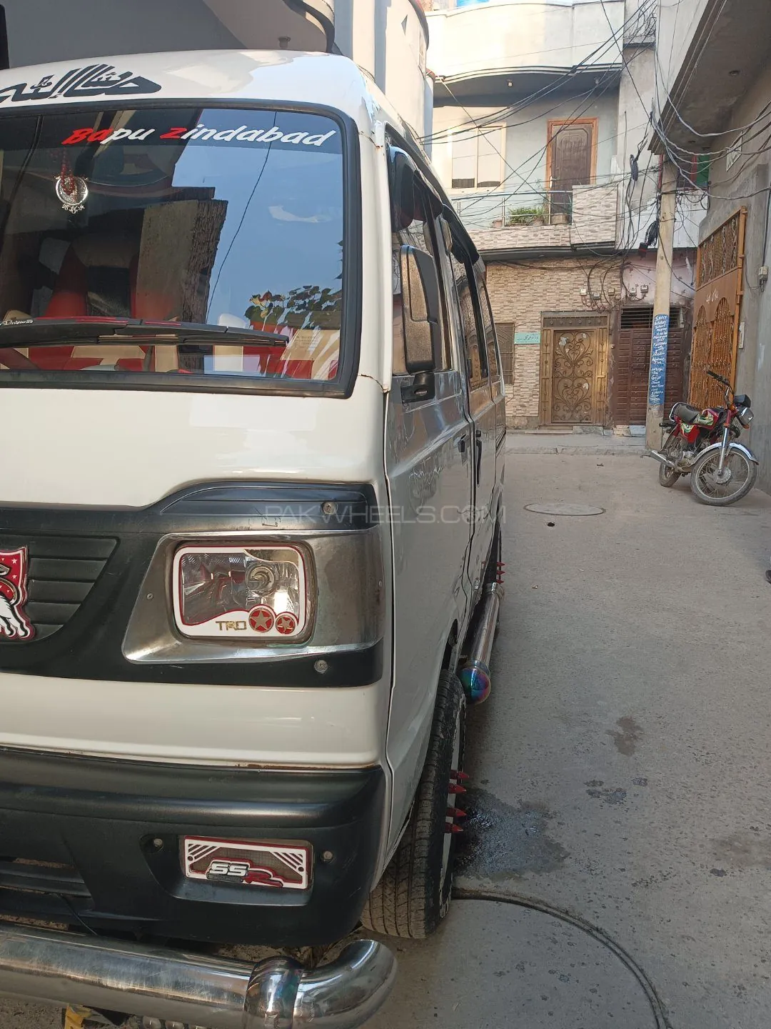 Suzuki Bolan