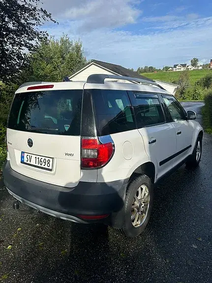 Skoda Yeti 2011 photo 4