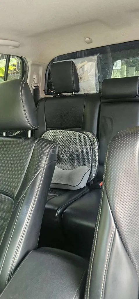 Toyota Hilux 2024 photo 3