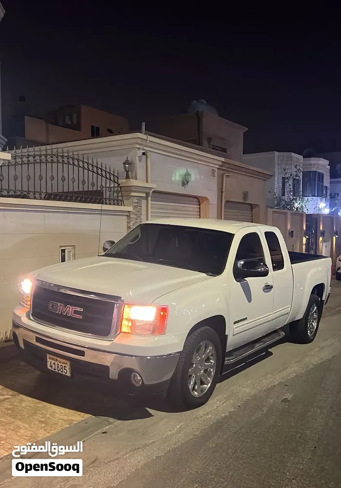 GMC Sierra 2011 photo 4