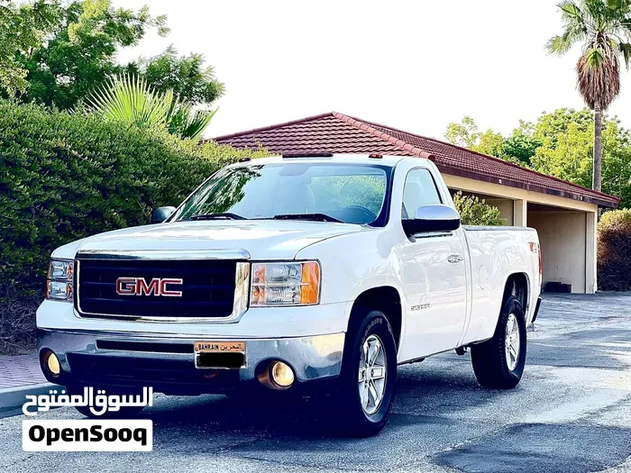 GMC Sierra 2011 photo 5