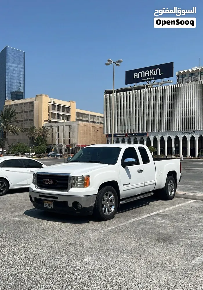 GMC Sierra