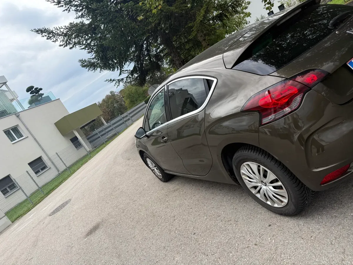 Citroen Ds4 2011 photo 3