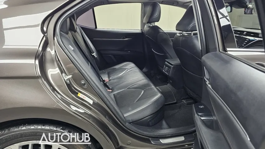 Toyota Camry 2018 photo 3