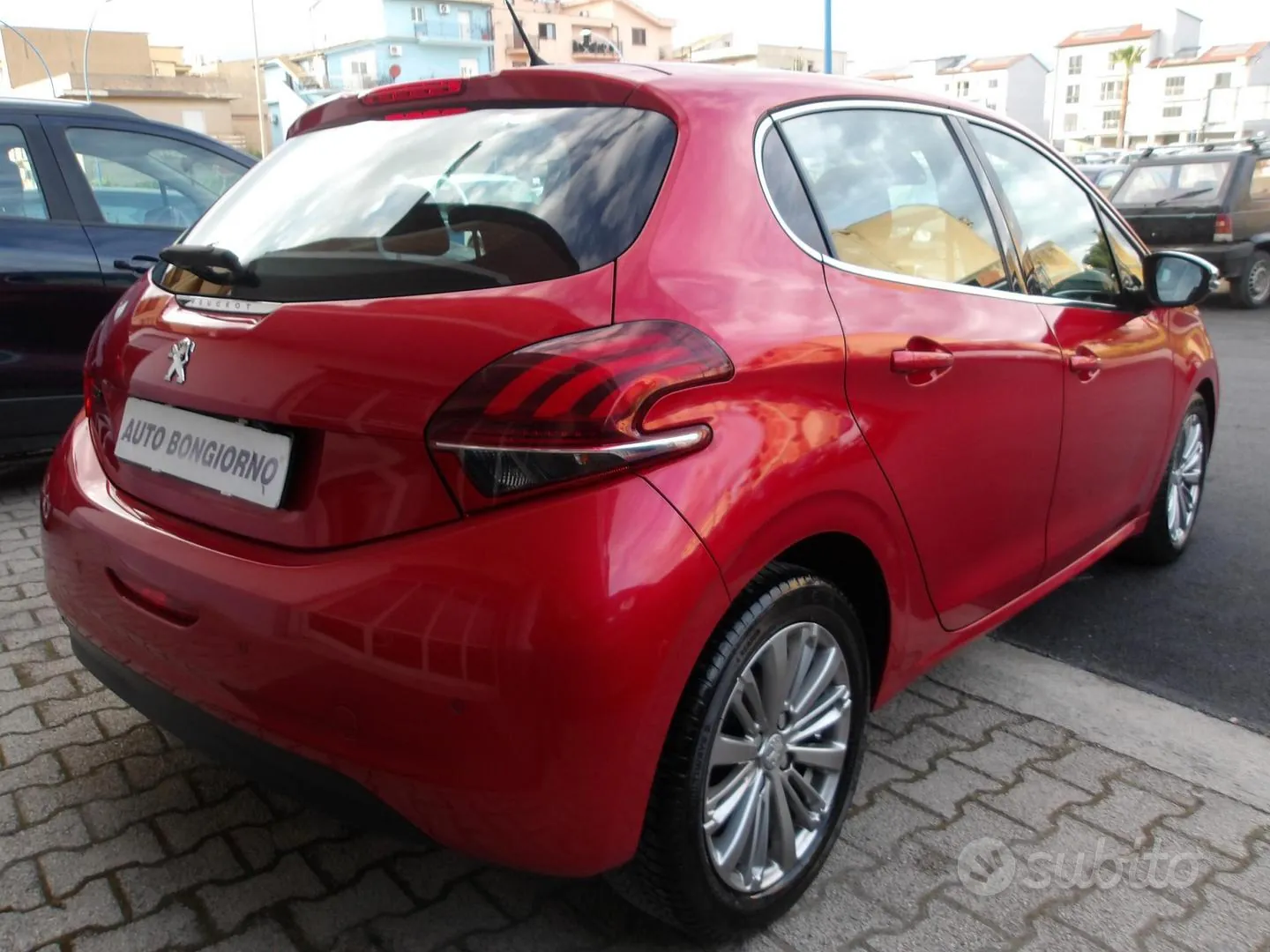 Peugeot 208 2019 photo 3