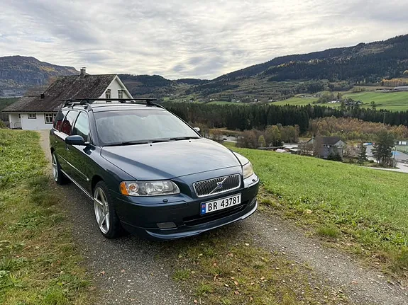 Volvo V70