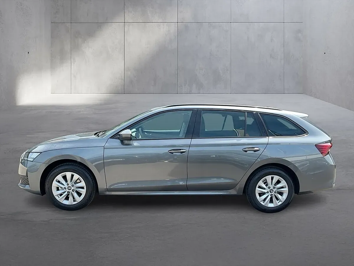 Skoda Octavia 2026 photo 2