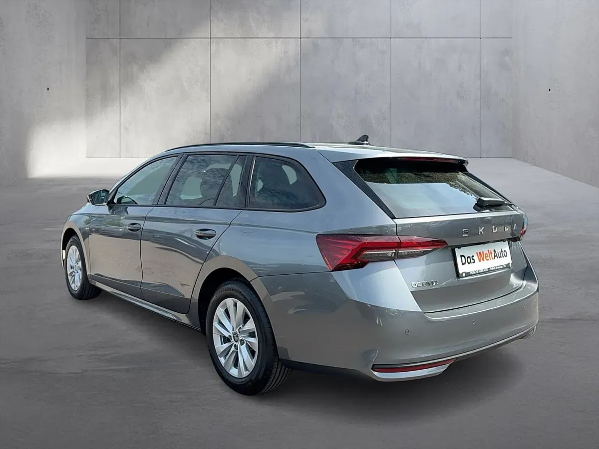 Skoda Octavia 2026 photo 3
