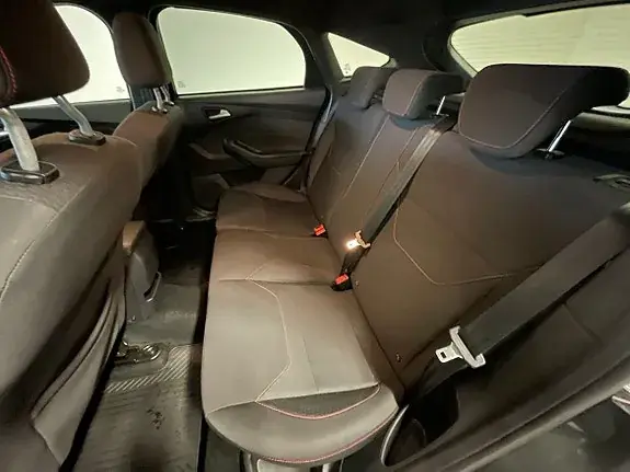 Ford Focus 2018 photo 5
