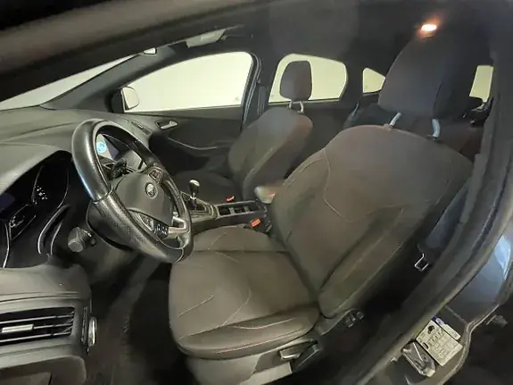 Ford Focus 2018 photo 4