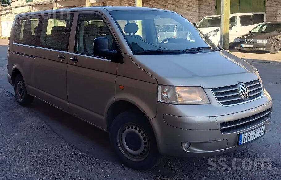 Volkswagen Caravelle