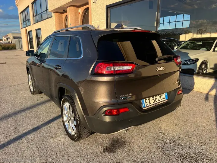 Jeep Cherokee 2014 photo 5