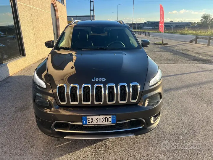 Jeep Cherokee 2014 photo 2