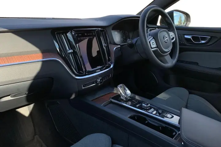 Volvo S60 2020 photo 4