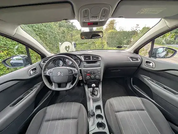 Citroen C4 2012 photo 5