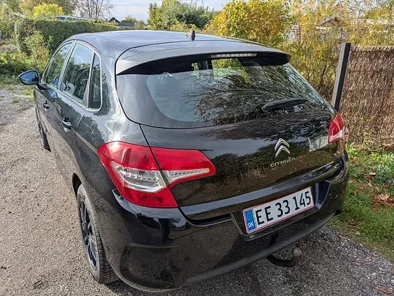 Citroen C4 2012 photo 4