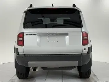 Toyota Land Cruiser Prado 2025 photo 3