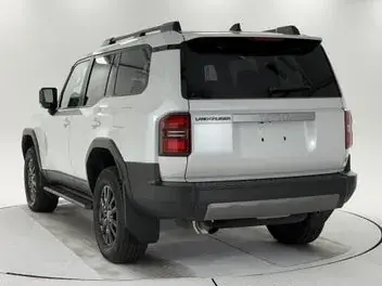 Toyota Land Cruiser Prado 2025 photo 4