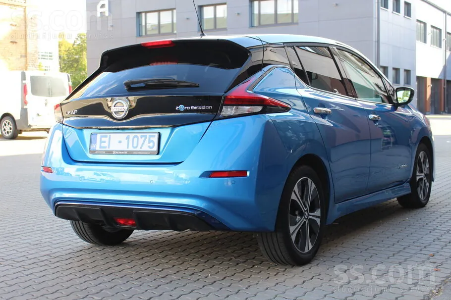 Nissan Leaf 2020 photo 4