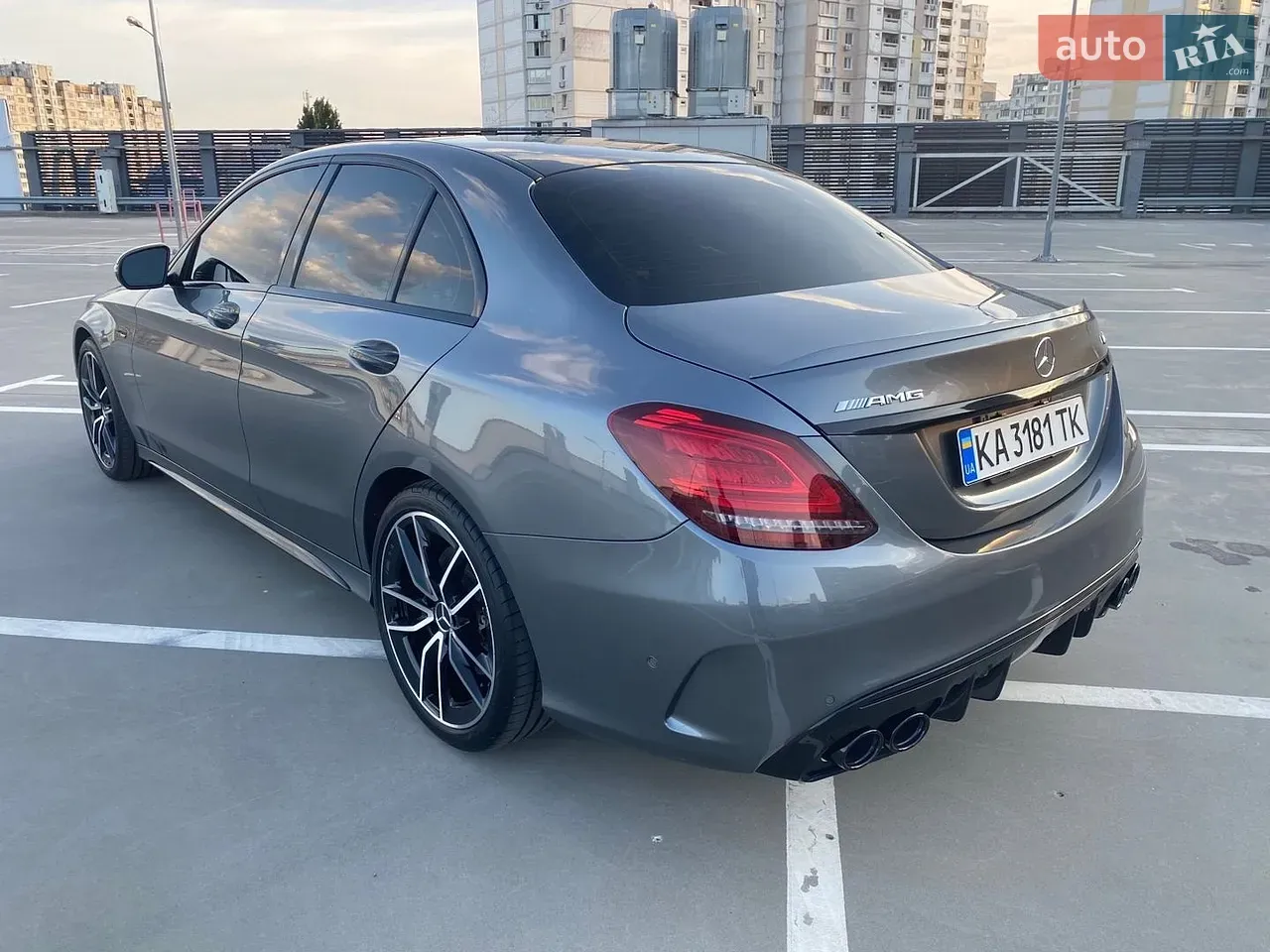 Mercedes-Benz C-Class 2019 photo 4