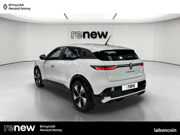 Renault Megane 2023 photo 3