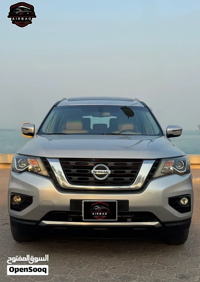 Nissan Pathfinder 2019 photo 2