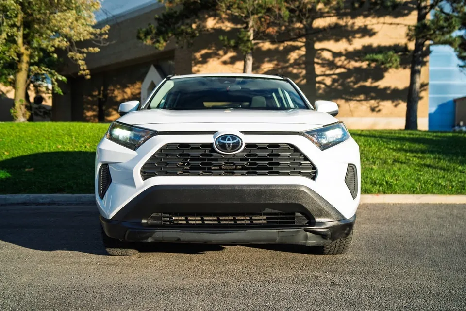 Toyota Rav4 2021 photo 2
