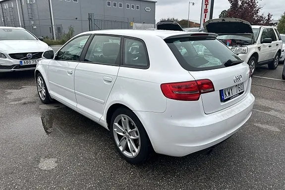 Audi A3 2010 photo 5