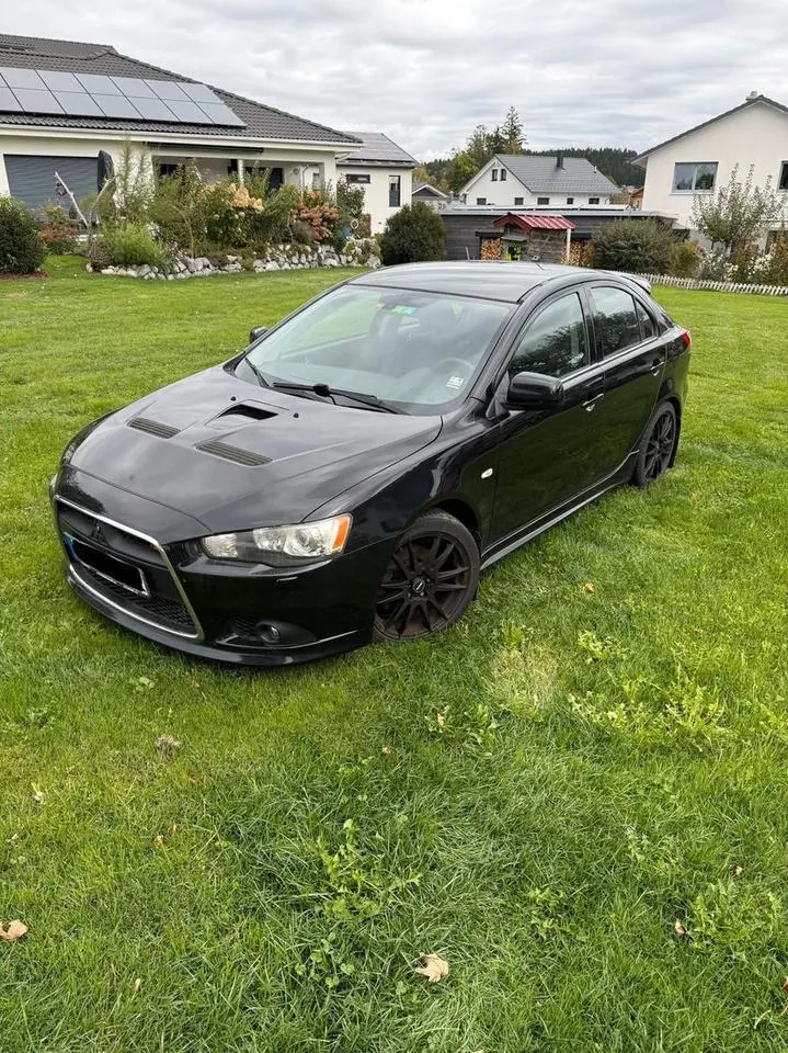 Mitsubishi Lancer