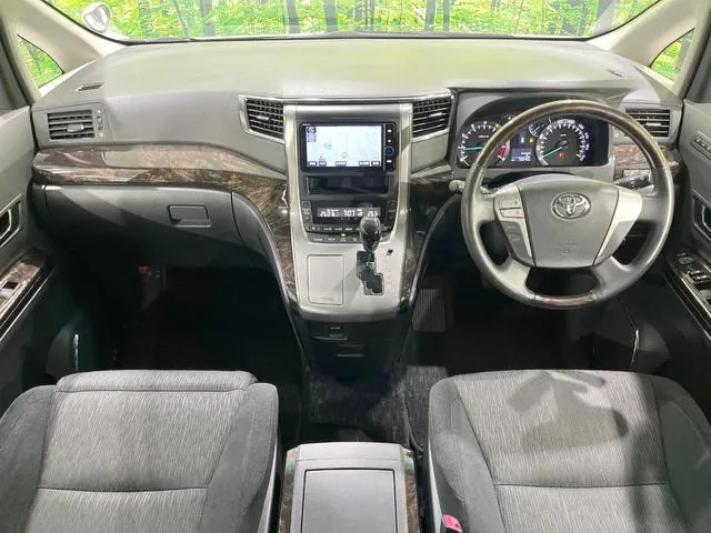 Toyota Verfia 2.4Z G Edition 2012 photo 2