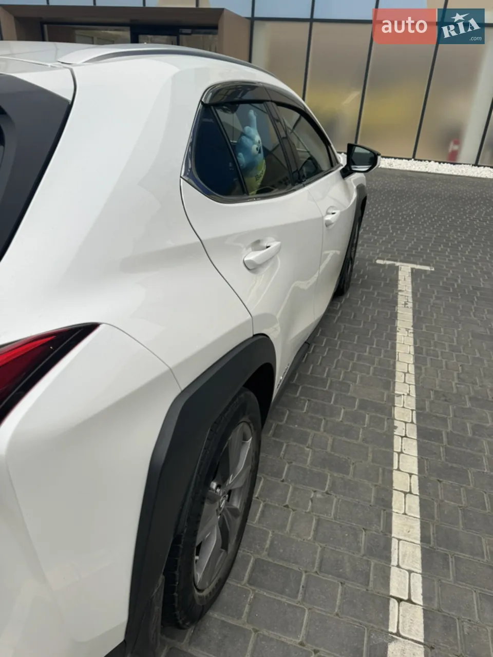Lexus Ux 2020 photo 4