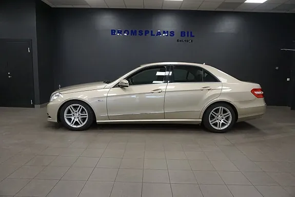 Mercedes-Benz E220