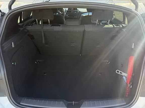 BMW 118D 2016 photo 4