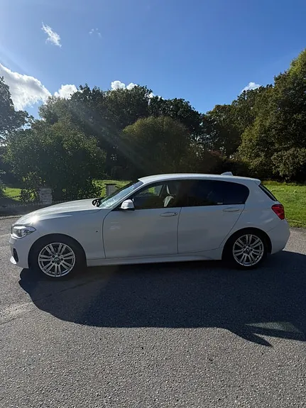 BMW 118D 2016 photo 2