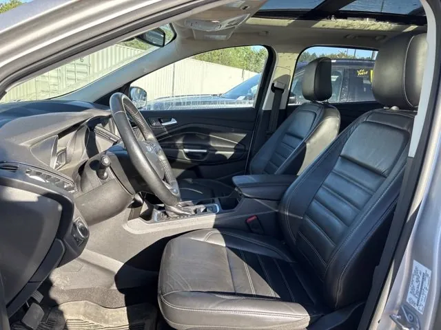 Ford Escape 2019 photo 3