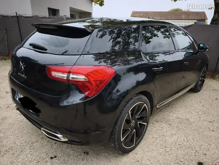 Citroen Ds5 2012 photo 2