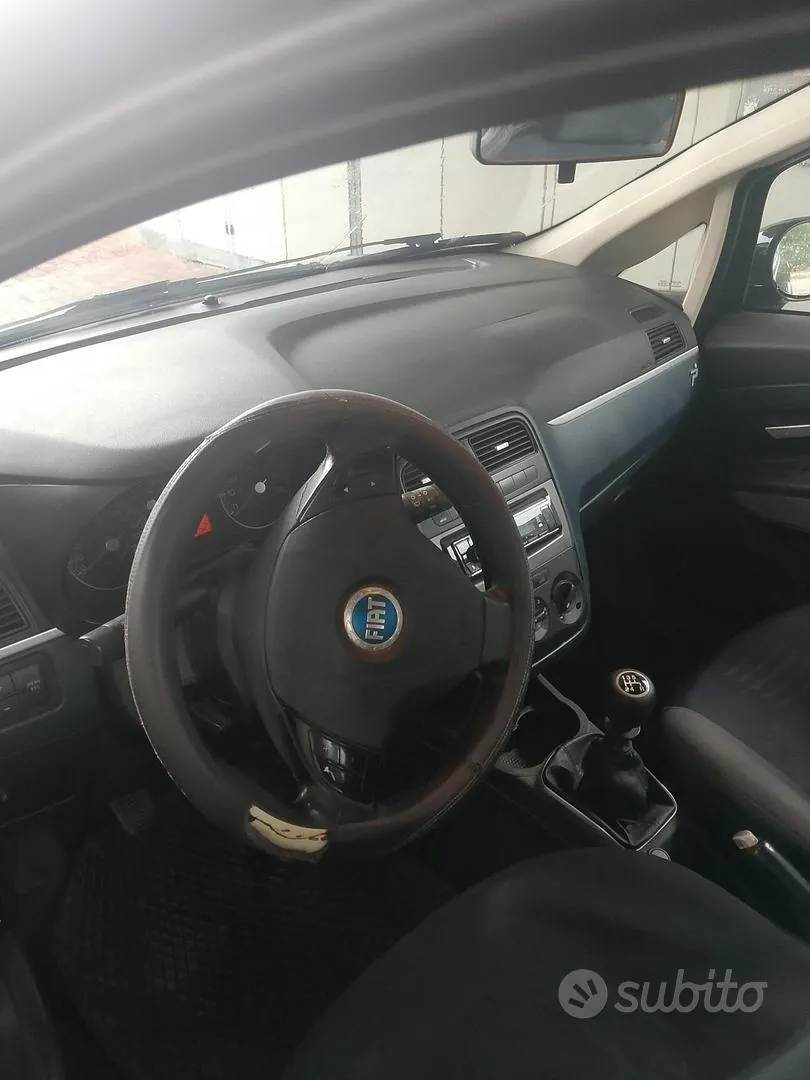 Fiat Grande Punto 2007 photo 5