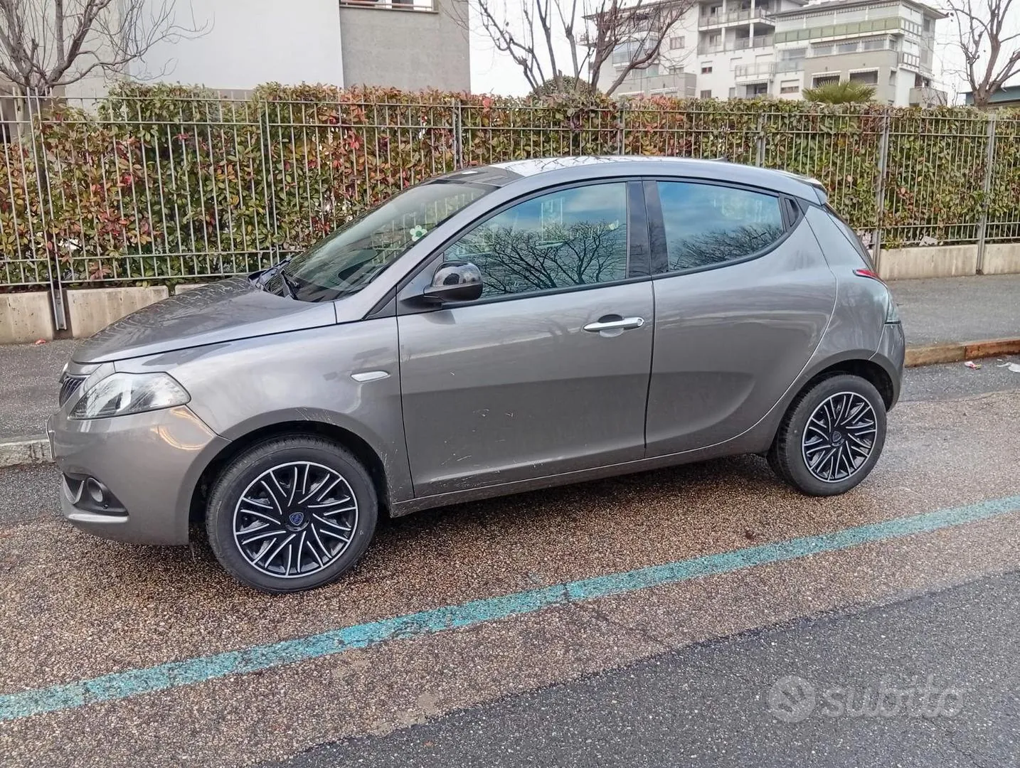 Lancia Ypsilon 2023 photo 2