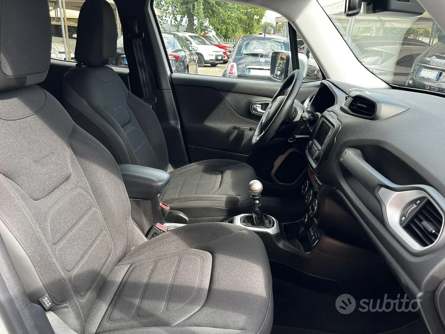 Jeep Renegade 2016 photo 5