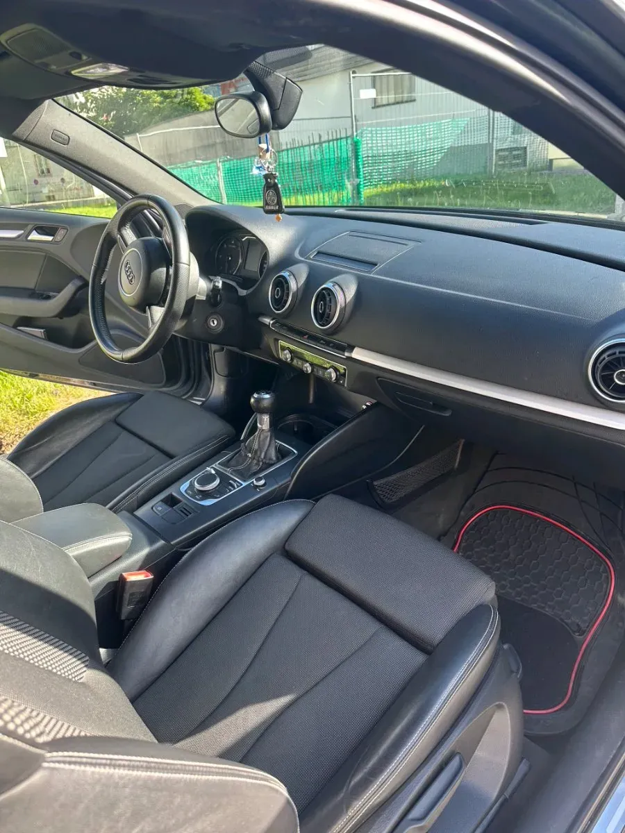 Audi A3 2012 photo 2