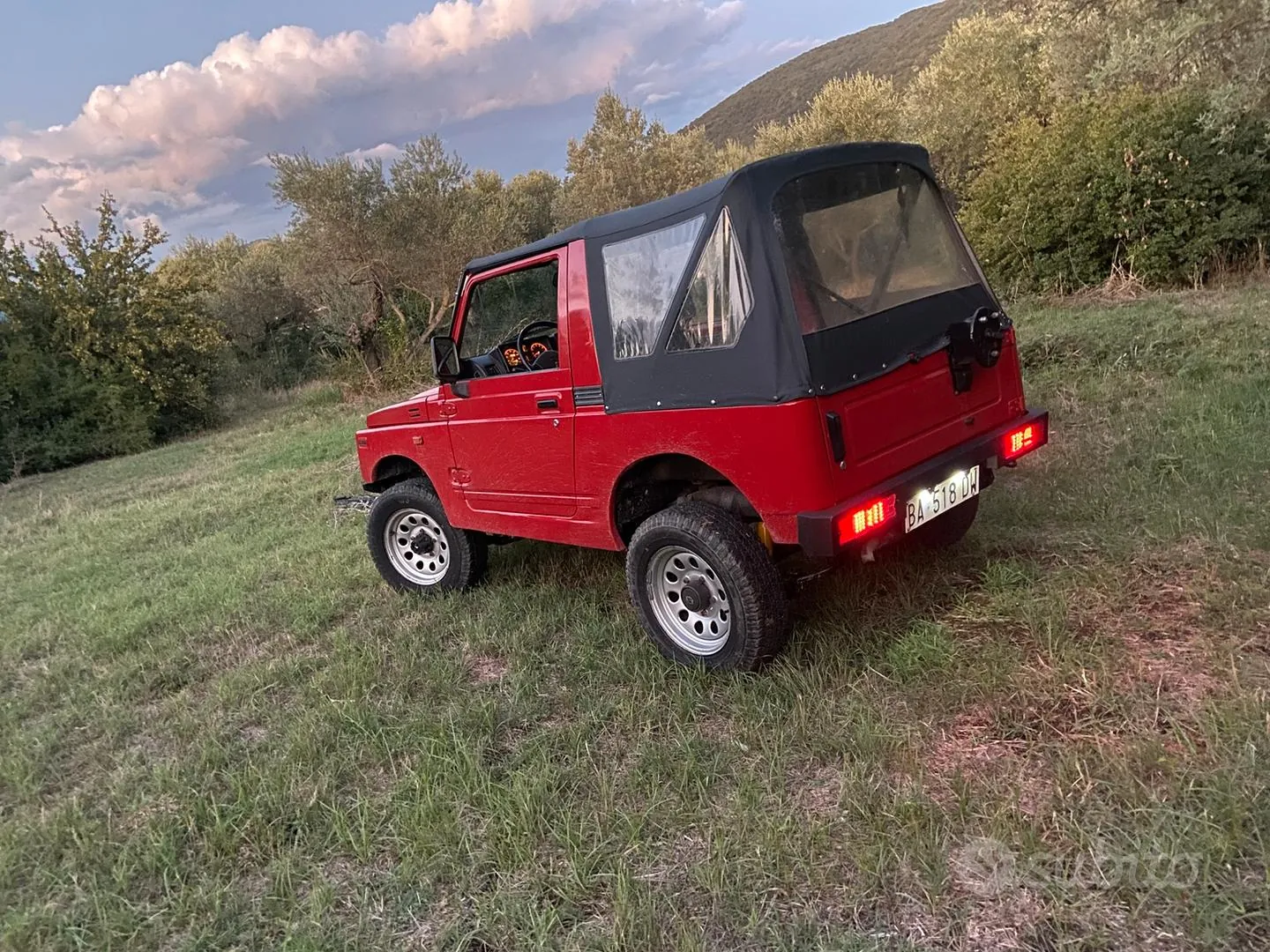 Suzuki Samurai 1998 photo 2