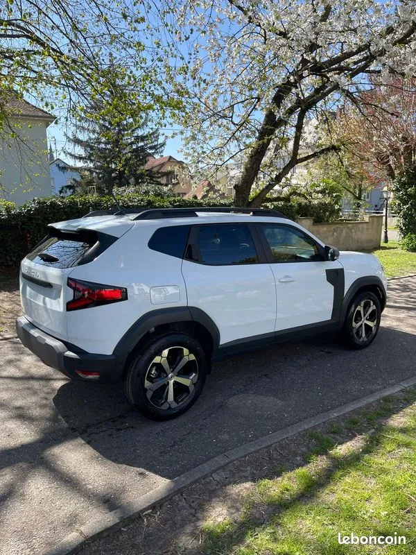 Dacia Duster 2025 photo 2
