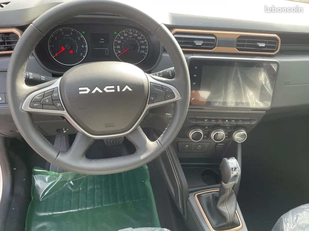 Dacia Duster 2025 photo 5